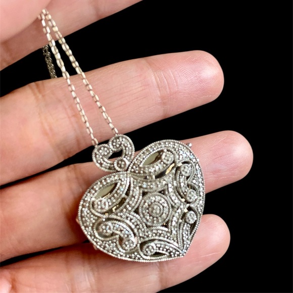 Vintage XL Diamond Heart Locket Necklace - Picture 2 of 5
